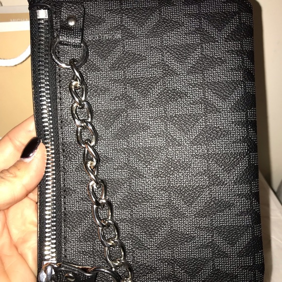 💯% Authentic Michael Kors Belt bag with Wallet - Picture 4 of 8